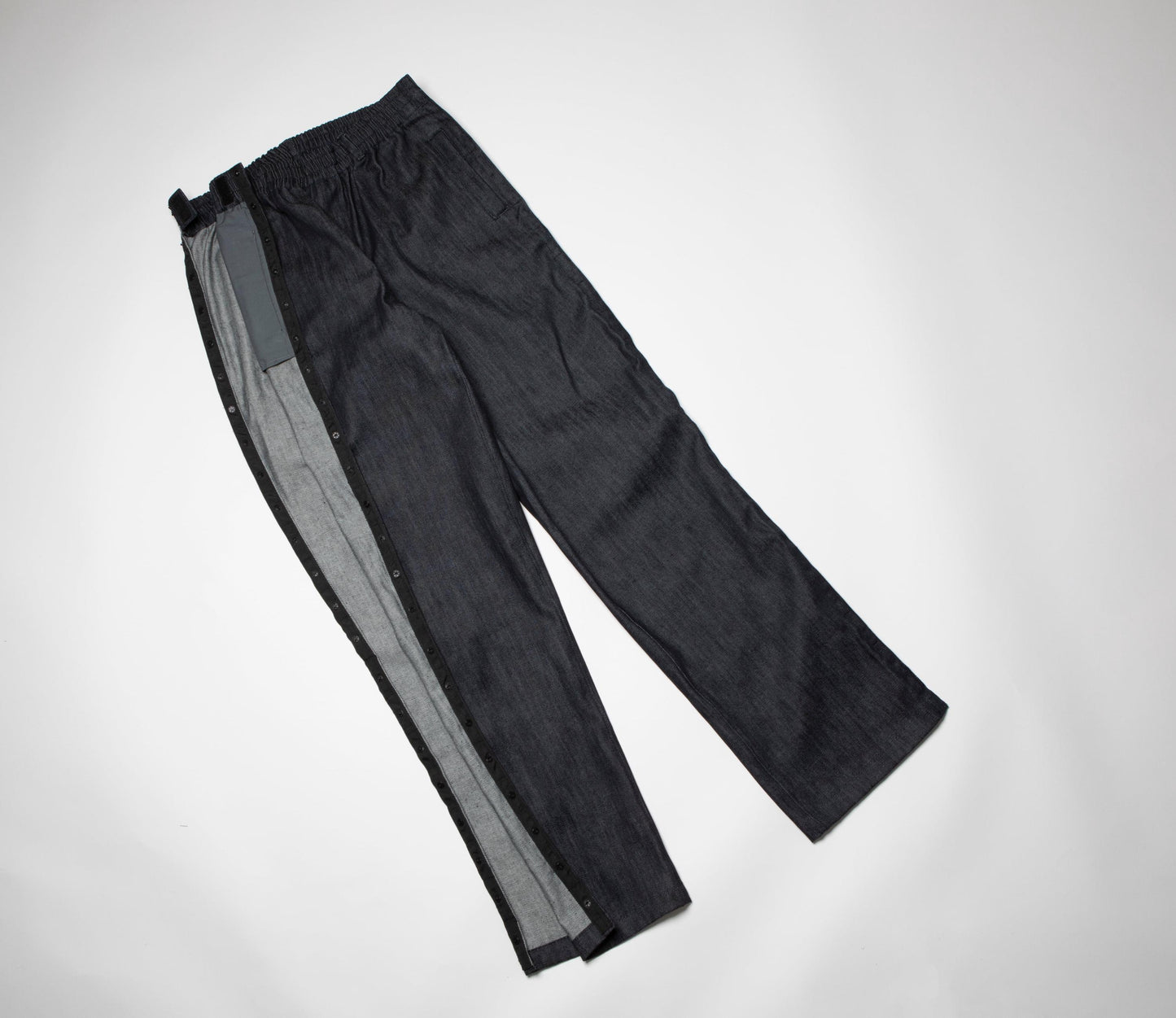 Casual Adaptive Pants for Limited Mobility